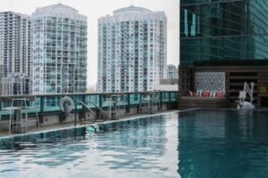 Luxury Hotels with Club Lounges in the USA: Are They Worth It?
